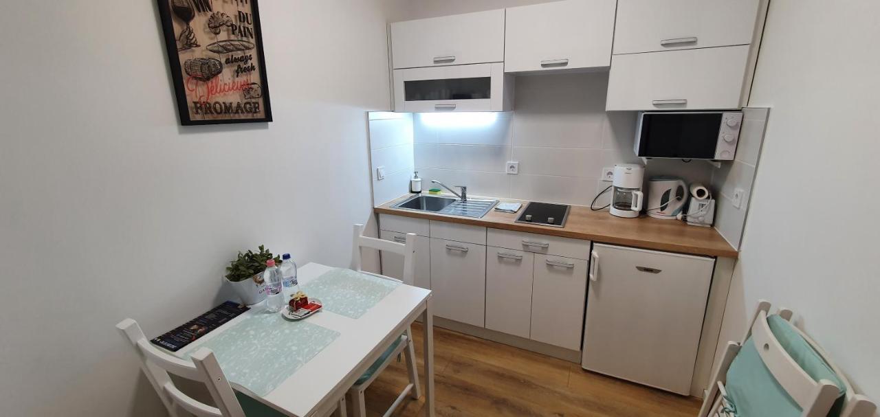 Appartement Sunset Wellness Apartman Zalakaros Extérieur photo