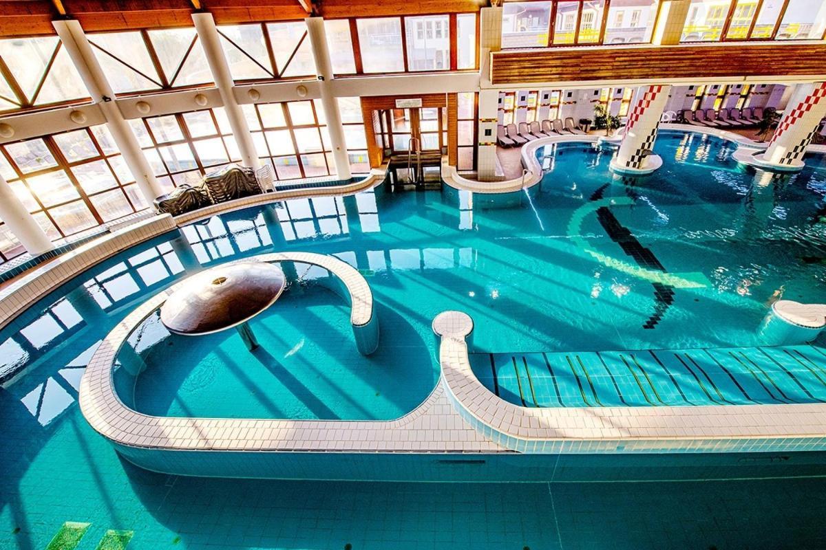 Appartement Sunset Wellness Apartman Zalakaros Extérieur photo